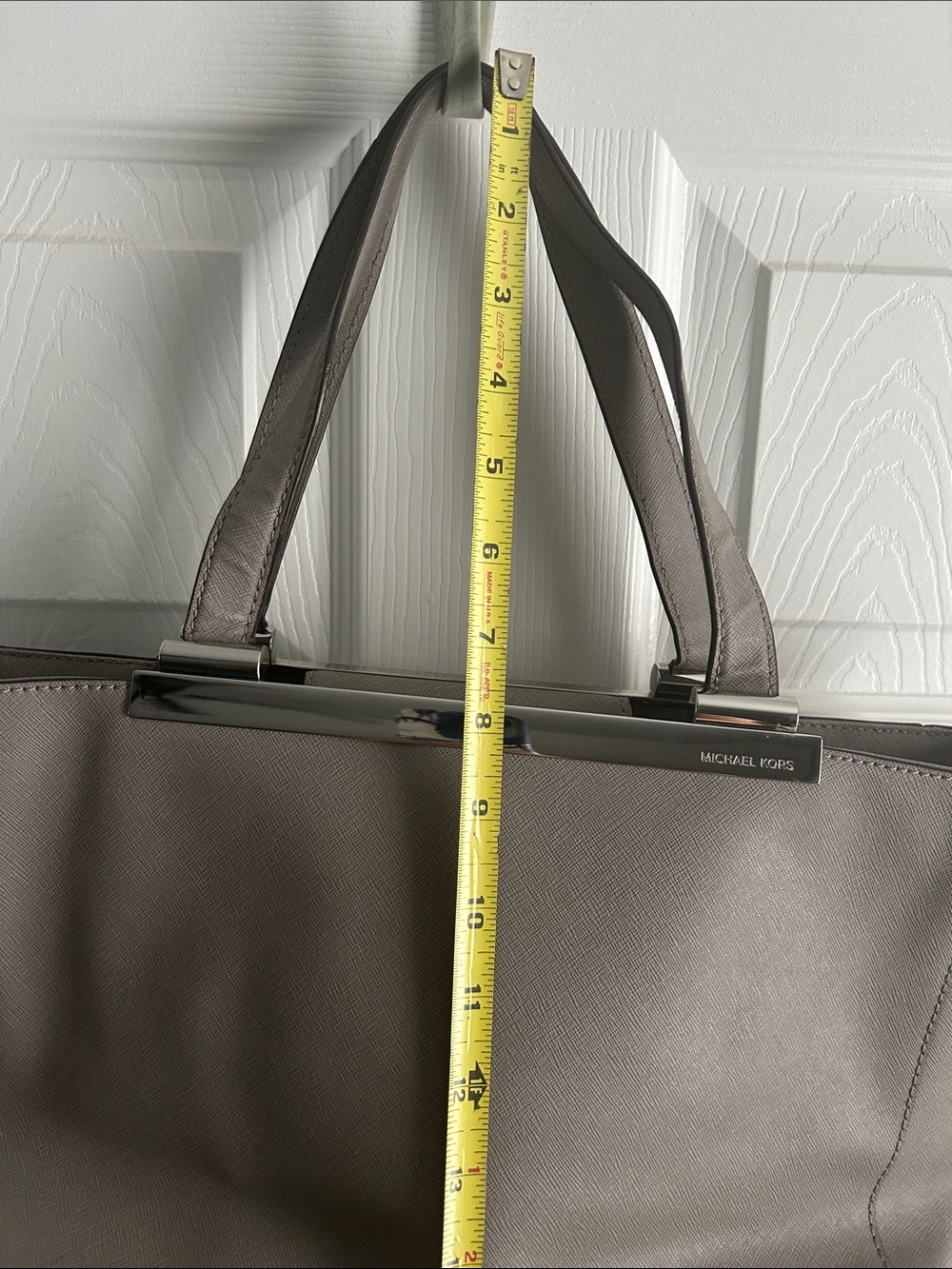 Michael Kors Taupe Gray Leather Shoulder Bag - Picture 16 of 16